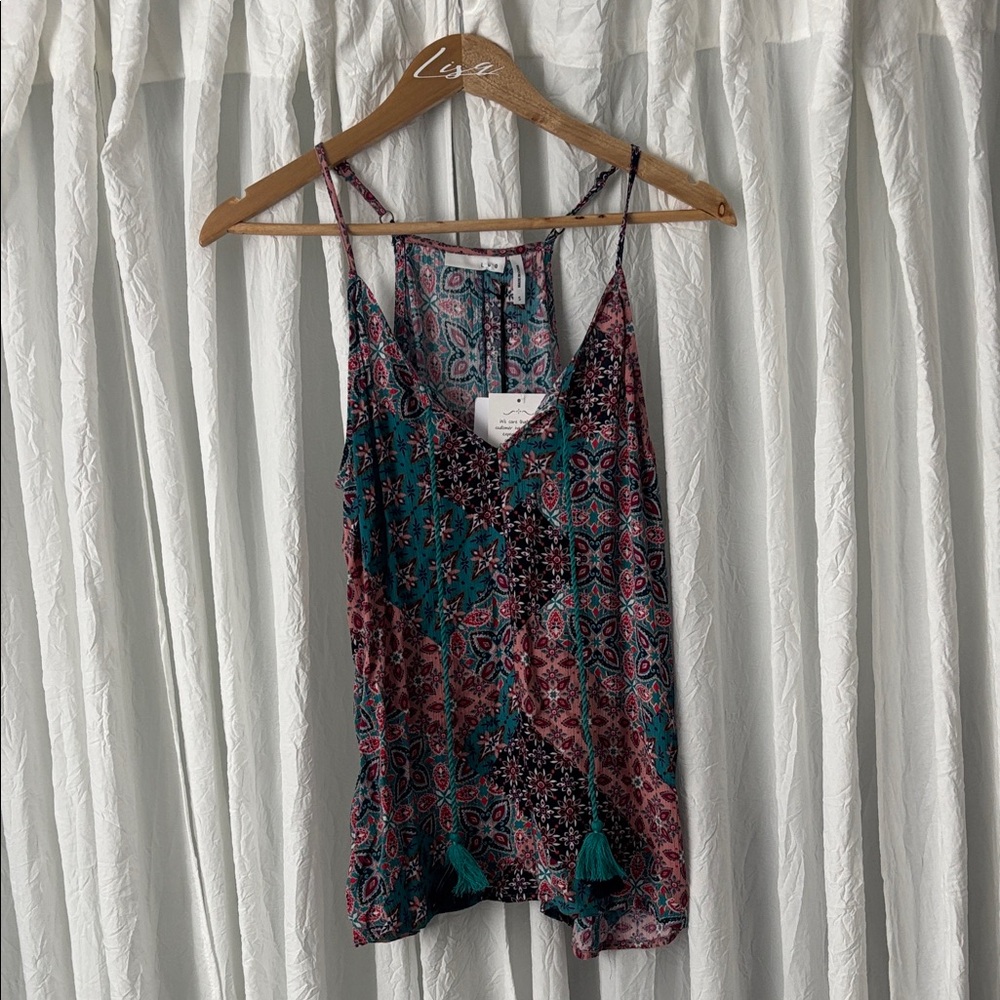 NWT. LOQ Multicolor Patterned Camisole
